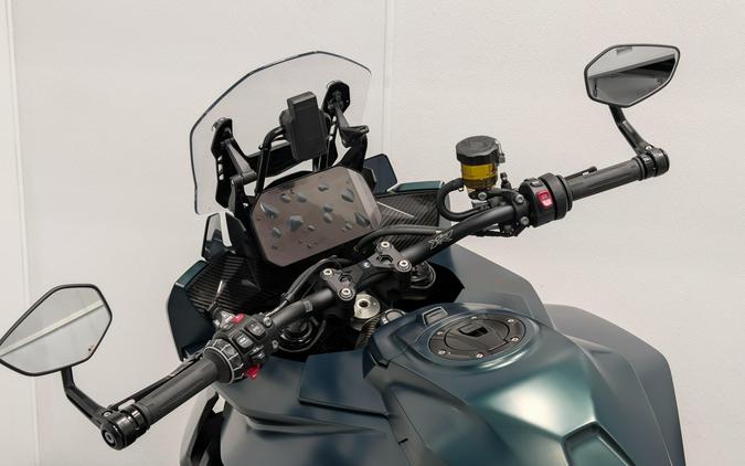 2026 BMW M 1000 XR