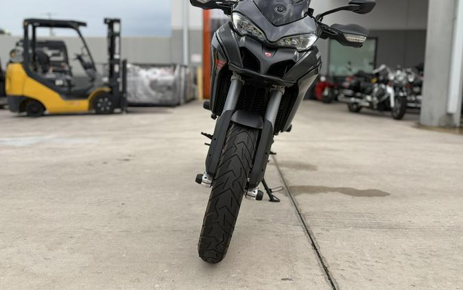 2022 Ducati Multistrada V2