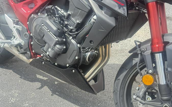 2026 Honda CB750 Hornet E-Clutch Black