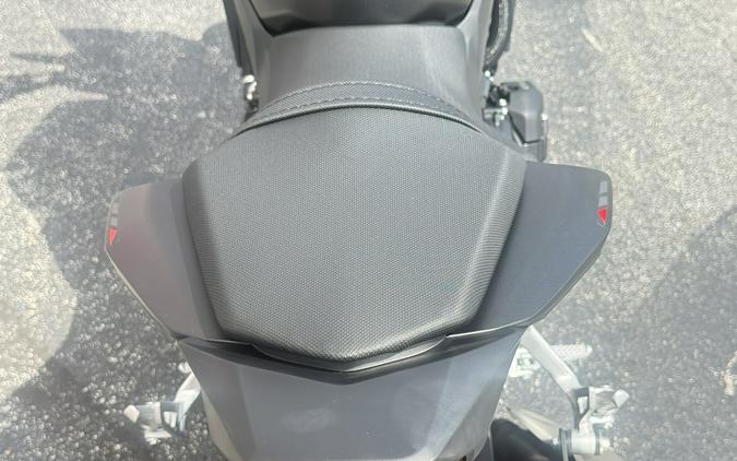 2026 Honda CB750 Hornet E-Clutch Black
