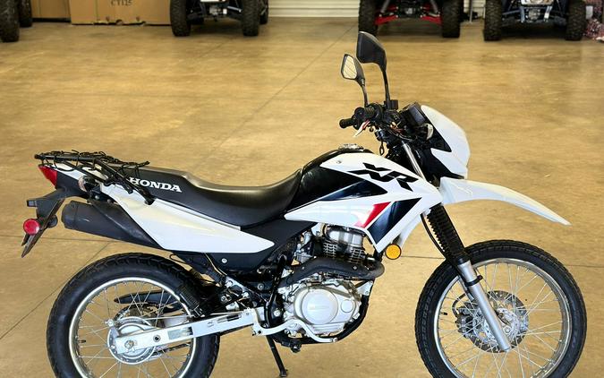 2023 Honda XR150L