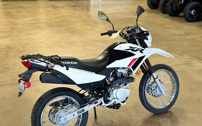 2023 Honda XR150L