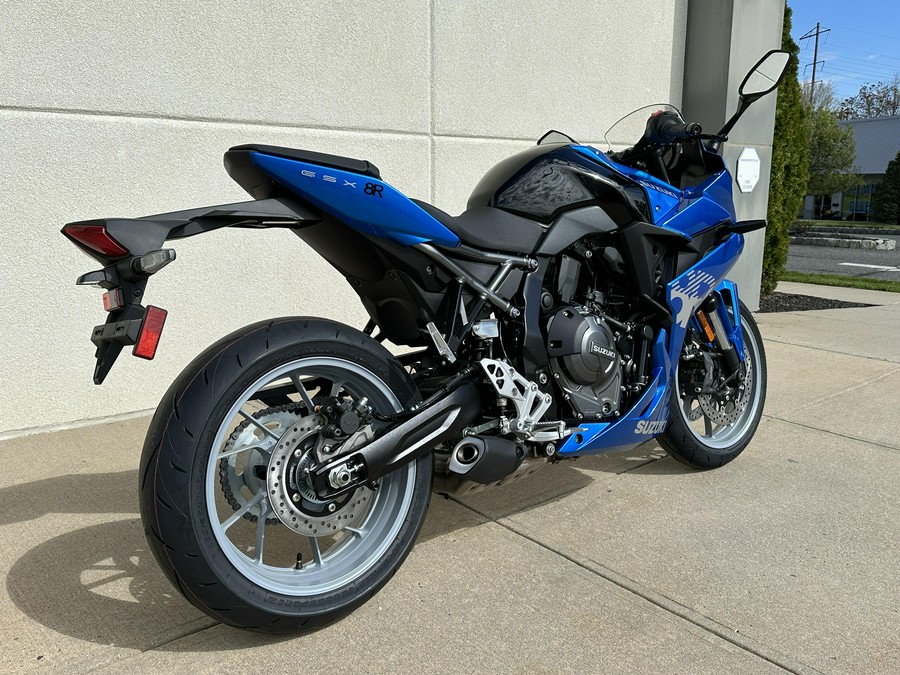 2025 Suzuki GSX8R