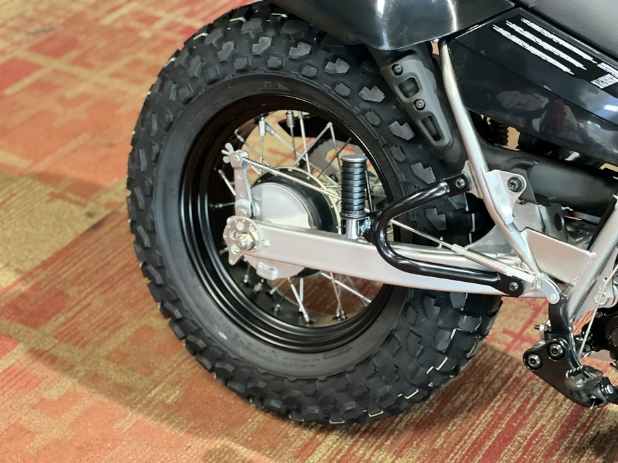 2027 Yamaha TW200
