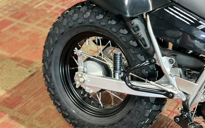 2027 Yamaha TW200