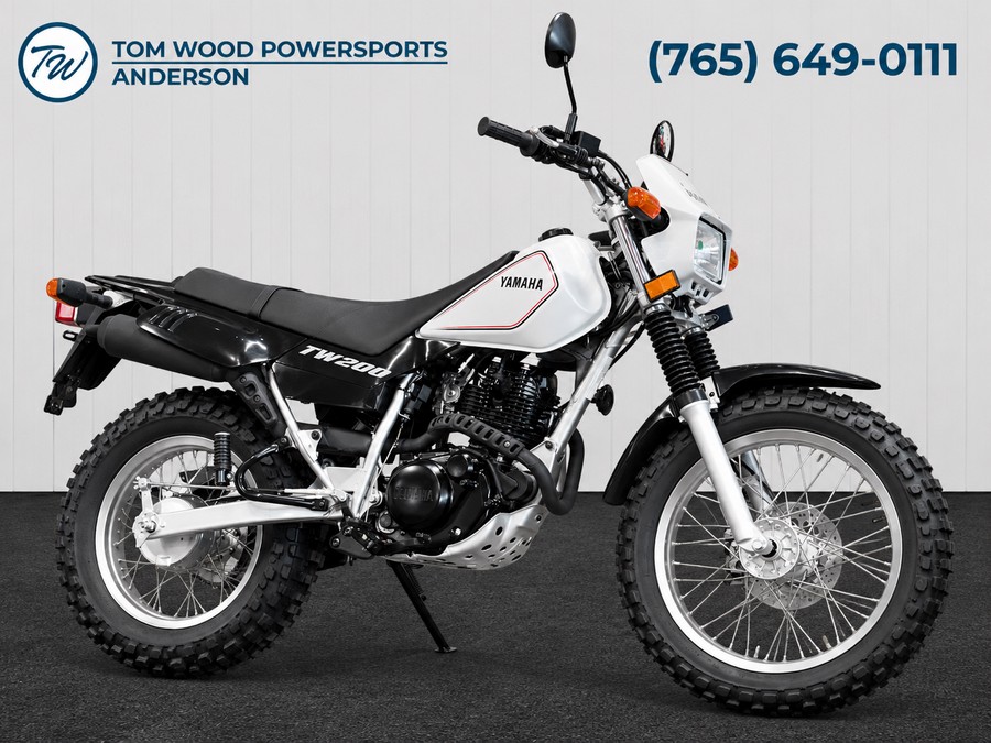 2027 Yamaha TW200