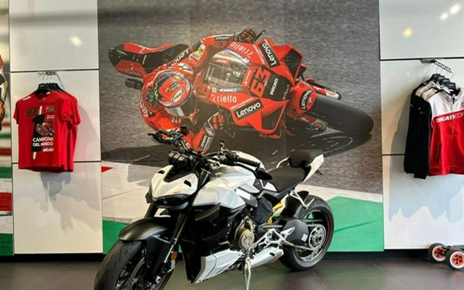 2020 Ducati Streetfighter V4 & V4S First Look: 15 Fast Facts (Video)