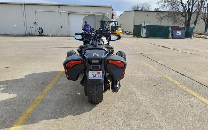 2017 Can-Am™ Spyder F3 T