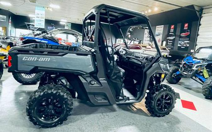 2023 Can-Am Defender XT HD10