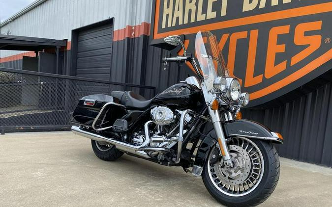 2010 Harley-Davidson® FLHR - Road King®