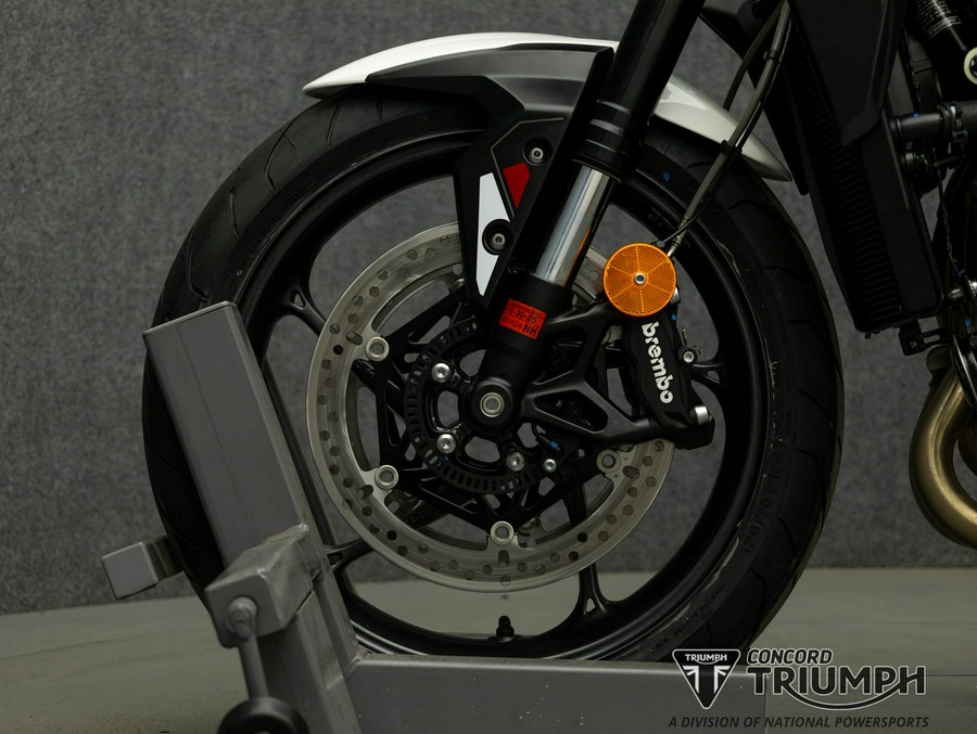 2024 TRIUMPH STREET TRIPLE 765 R