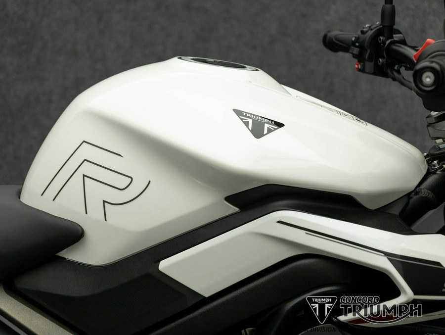 2024 TRIUMPH STREET TRIPLE 765 R