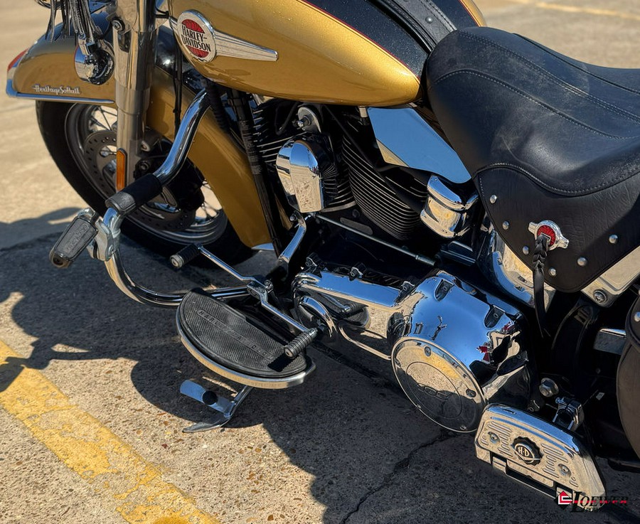2017 Harley-Davidson® Softail® Heritage Softail® Classic