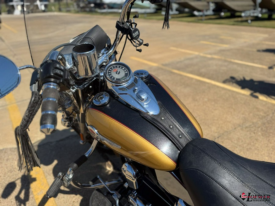 2017 Harley-Davidson® Softail® Heritage Softail® Classic