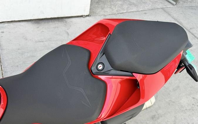 2026 Ducati Streetfighter V2