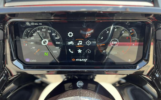 2026 Harley-Davidson® FLTRXSTSE CVO Road Glide ST Citrus Heat