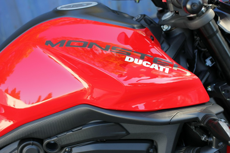 2026 Ducati Monster Plus