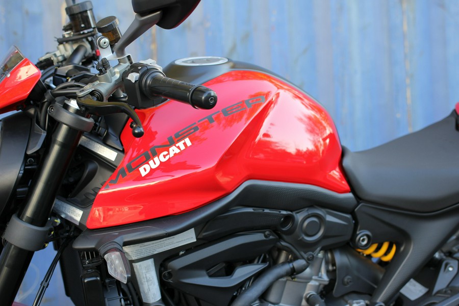 2026 Ducati Monster Plus