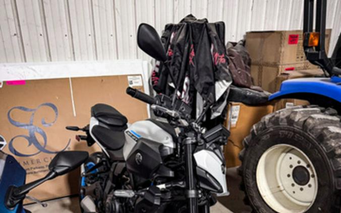 2025 Yamaha MT 07