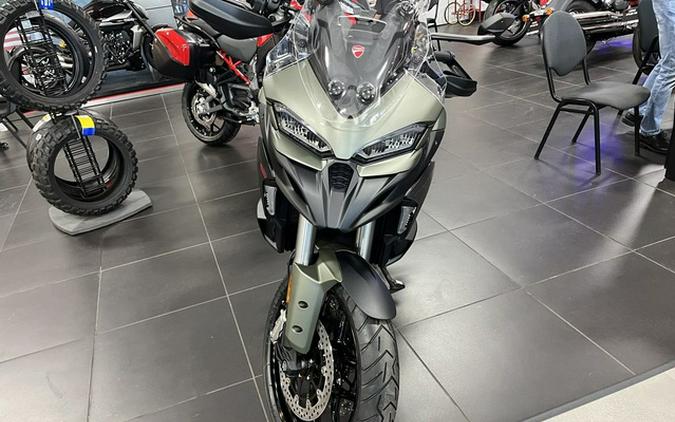 2026 Ducati Multistrada V2 S Storm Green