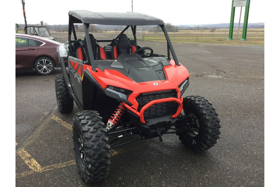 2024 Polaris Industries RZR XP 1000 Ultimate Indy Red