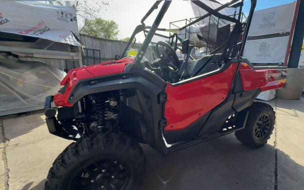 2024 Honda PIONEER 1000-3 DELUXE