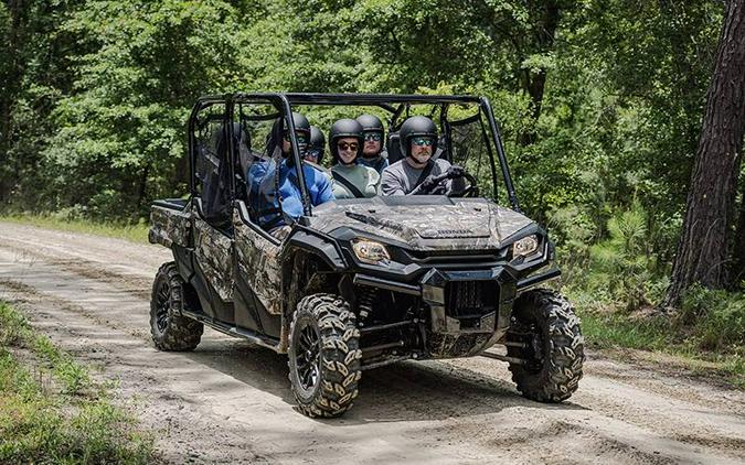 2025 Pioneer 1000-6 Crew Deluxe - Honda