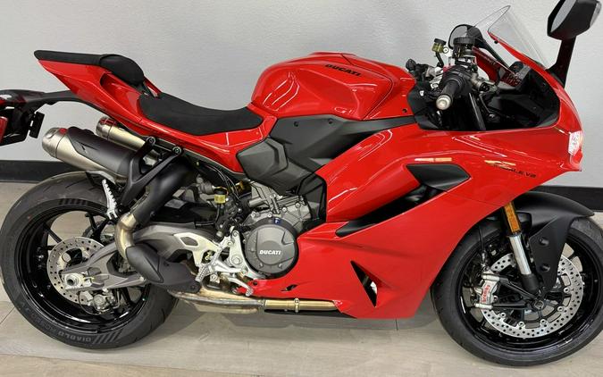 2026 Ducati Panigale V2