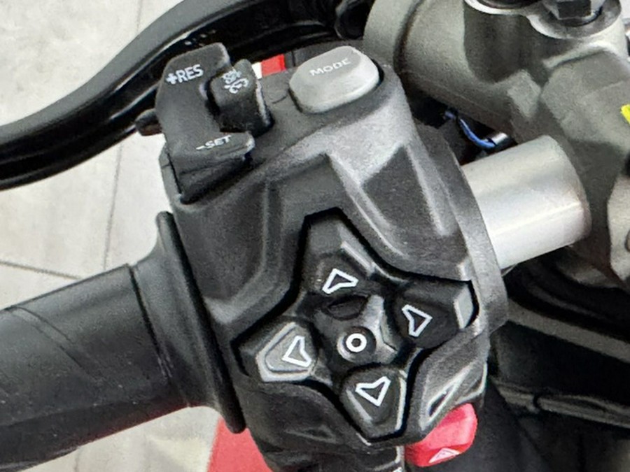 2026 Ducati Panigale V2