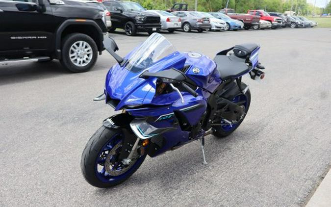 2026 Yamaha YZF-R1