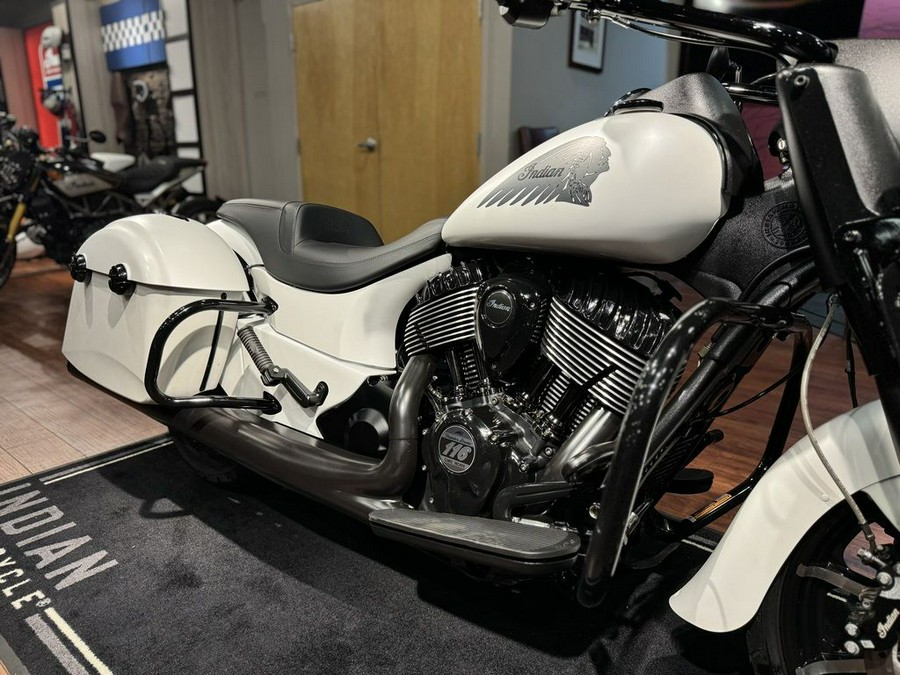 2019 Indian Motorcycle® Springfield® Dark Horse® White Smoke