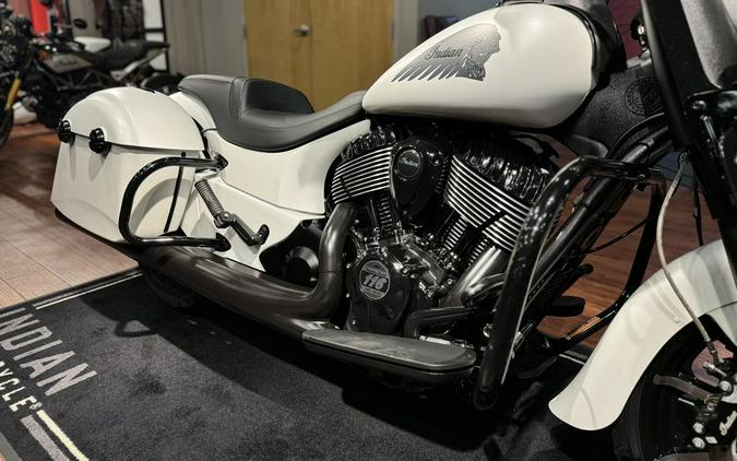 2019 Indian Motorcycle® Springfield® Dark Horse® White Smoke