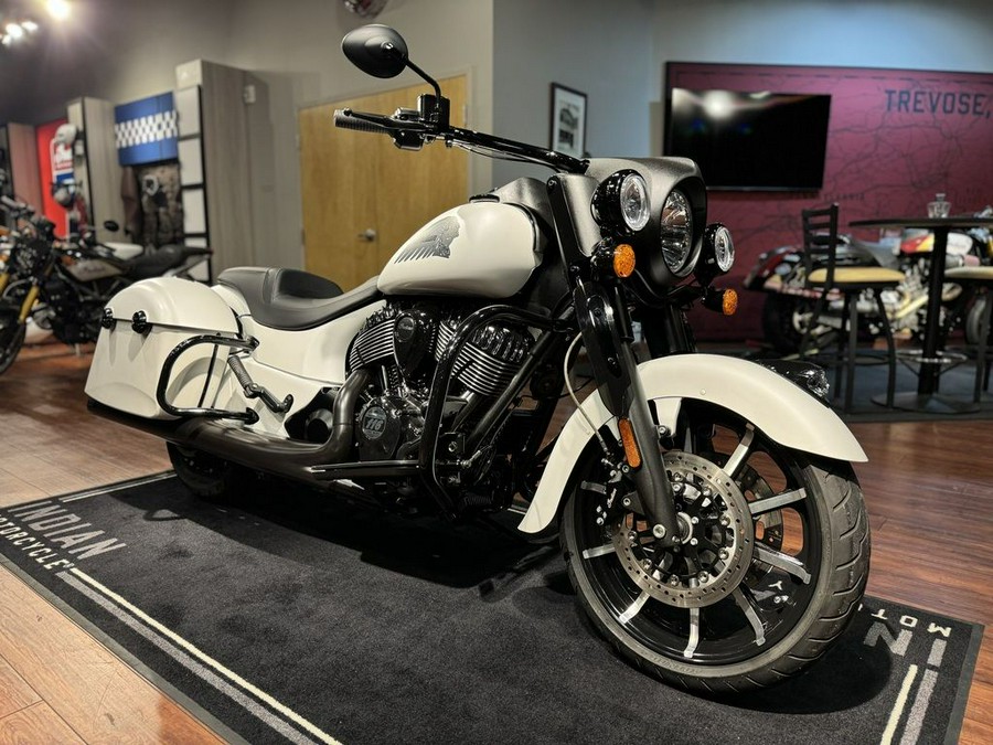 2019 Indian Motorcycle® Springfield® Dark Horse® White Smoke