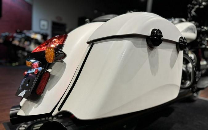 2019 Indian Motorcycle® Springfield® Dark Horse® White Smoke