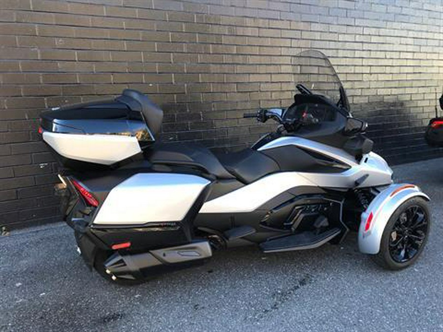 2023 Can-Am Spyder RT Limited