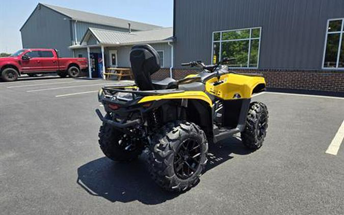 2024 Can-Am Outlander MAX XT 700