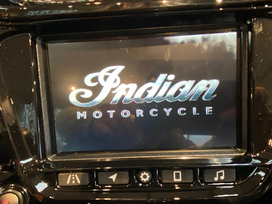 2024 Indian Motorcycle® Pursuit Dark Horse® with PowerBand Audio Package