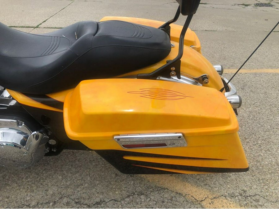 2010 Harley-Davidson® ROAD GLIDE