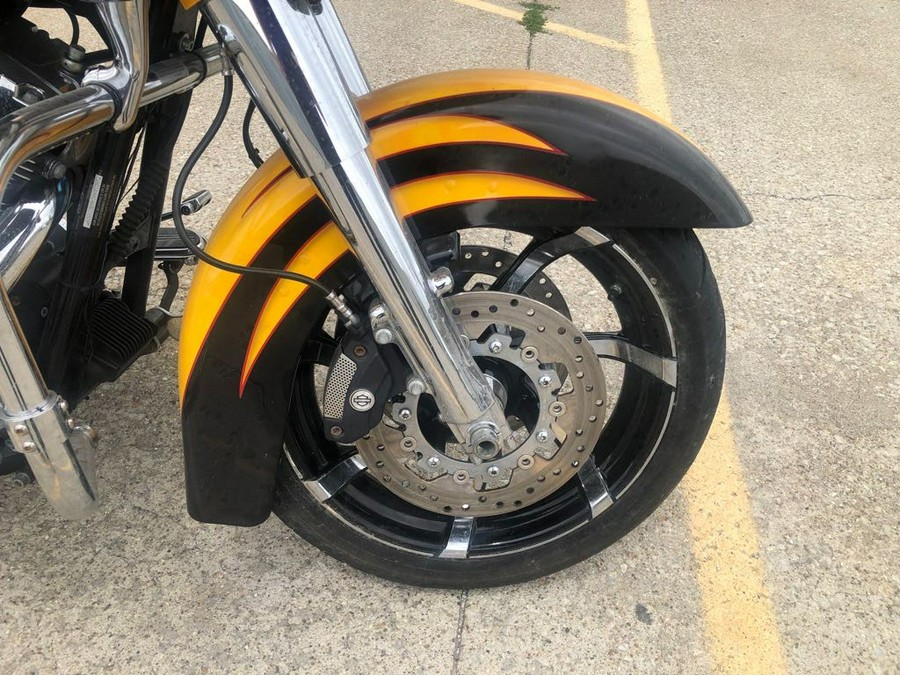 2010 Harley-Davidson® ROAD GLIDE