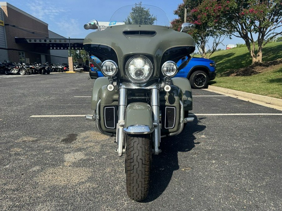 2021 Harley-Davidson FLHTCUTG - Tri Glide Ultra FLHTCUTG