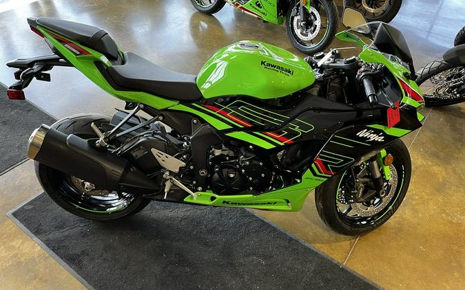 2024 Kawasaki Ninja ZX-6R Review [13 Fast Facts From the Track]