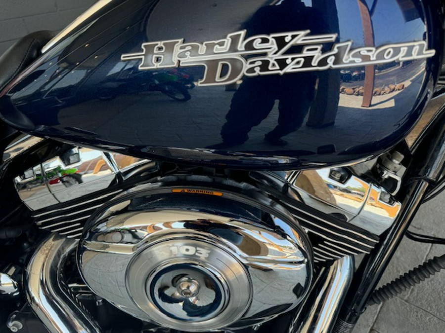 2012 Harley-Davidson Street Glide™ Base