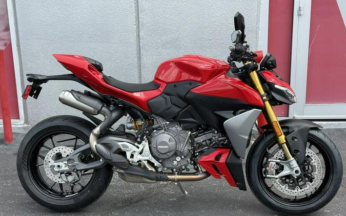 2026 Ducati Streetfighter V2 S