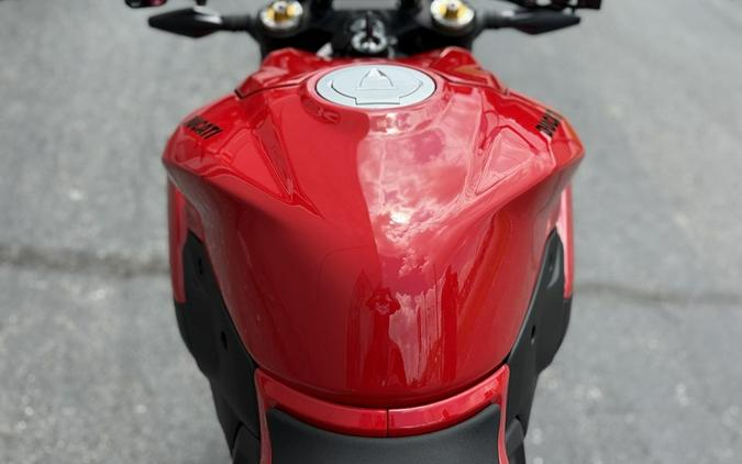 2026 Ducati Streetfighter V2 S