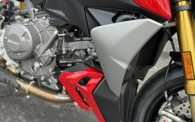 2026 Ducati Streetfighter V2 S