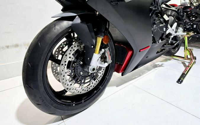 2023 MV Agusta Superveloce 800