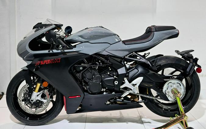 2023 MV Agusta Superveloce 800