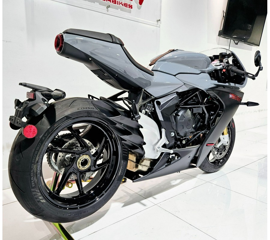 2023 MV Agusta Superveloce 800