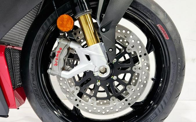 2023 MV Agusta Superveloce 800