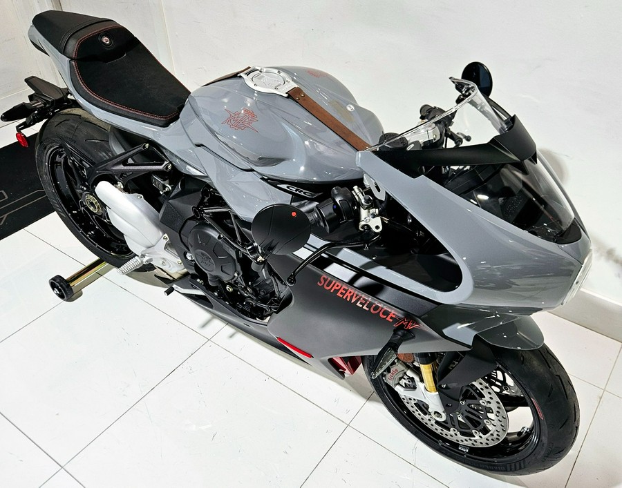 2023 MV Agusta Superveloce 800